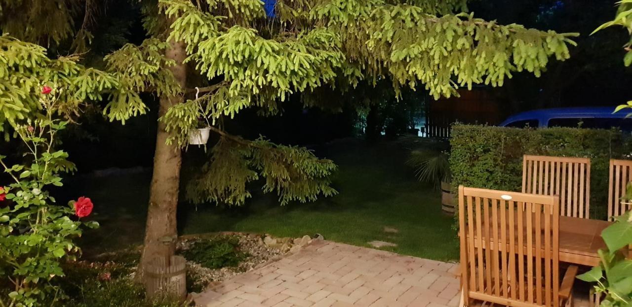Fuered Deluxe Garden Apartment Balatonfüred Eksteriør bilde