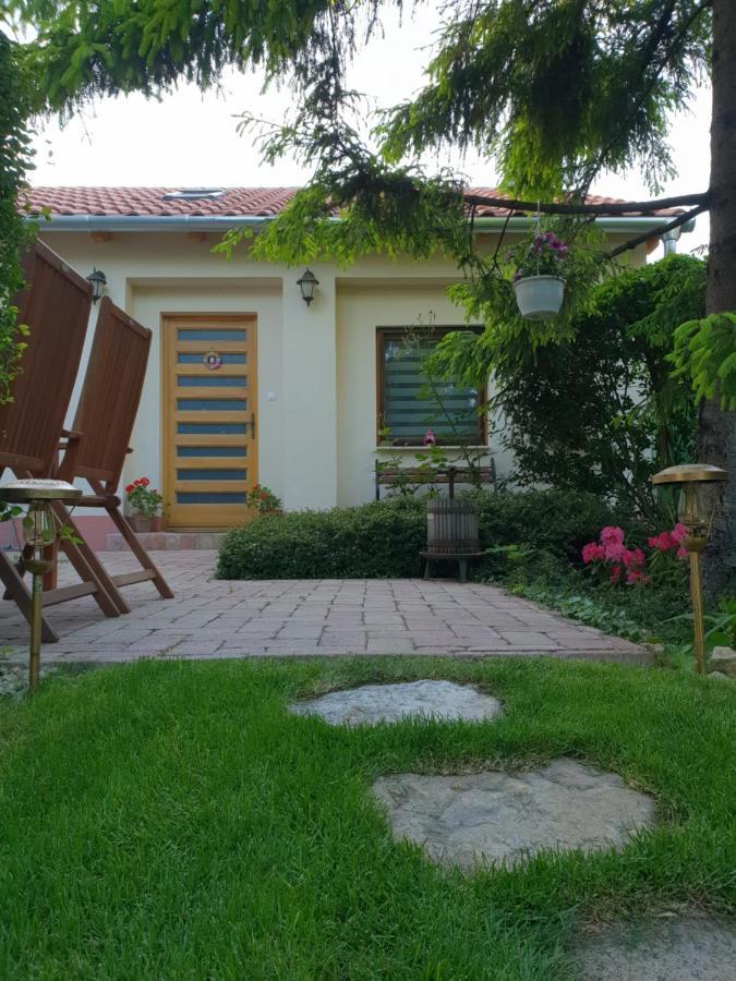 Fuered Deluxe Garden Apartment Balatonfüred Eksteriør bilde